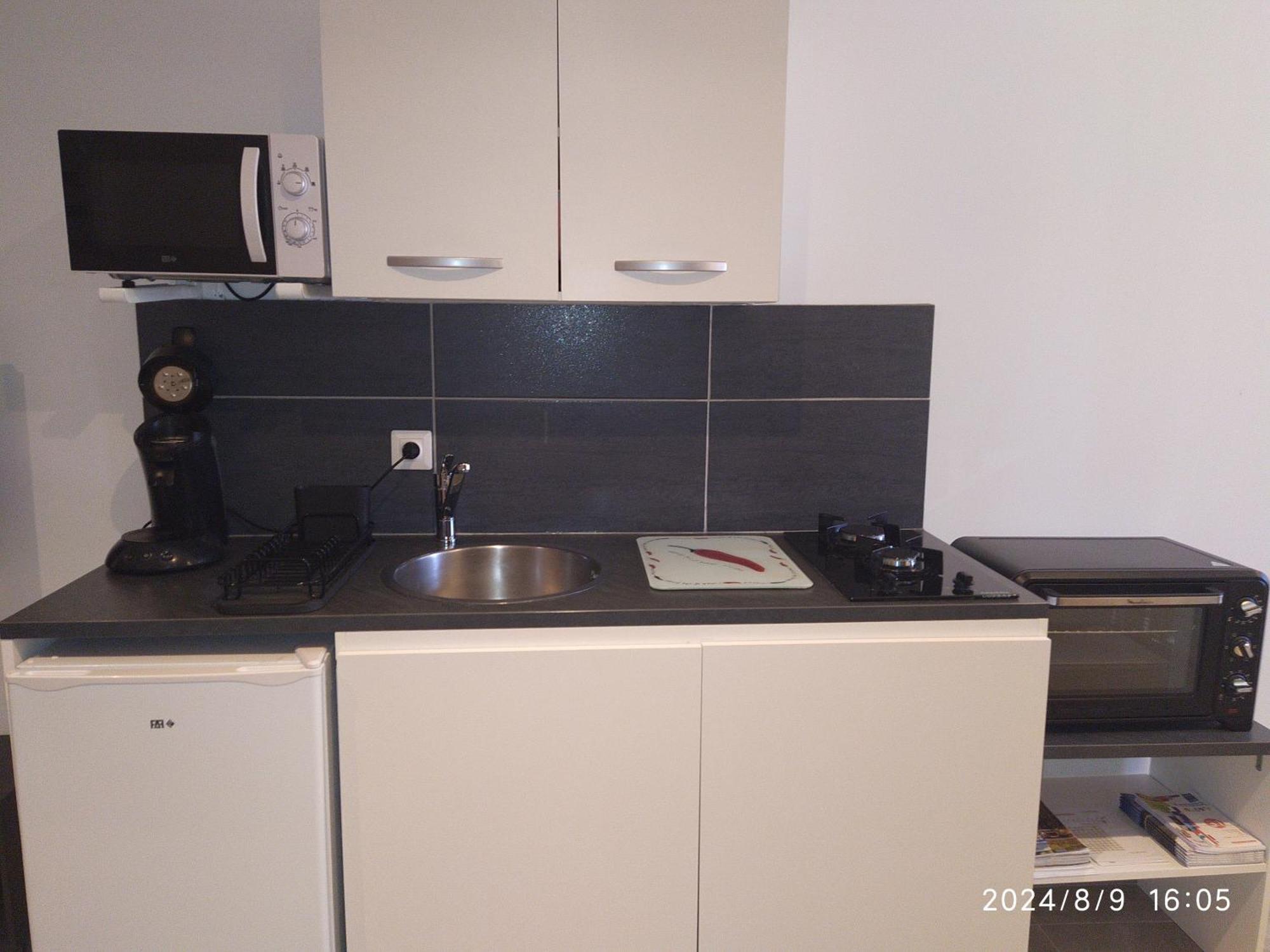 25m² Independant Appartement Alès